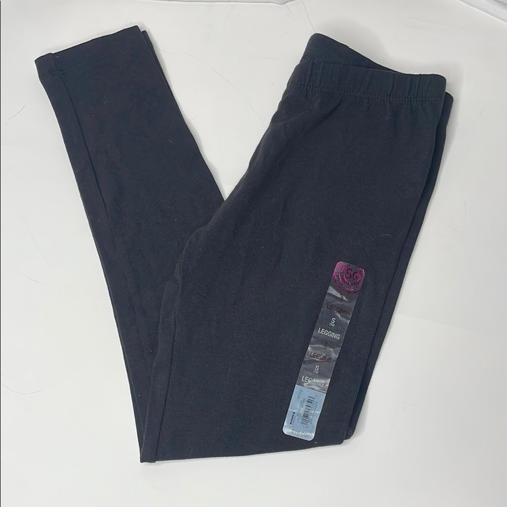 SO Black Leggings Sleek Form-Fitting Design